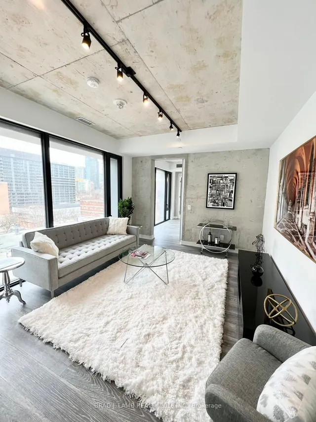 Additional image 5 of 55 Ontario St Unit 812