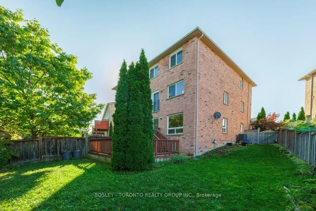 Additional image 45 of 93 Wilkes Cres