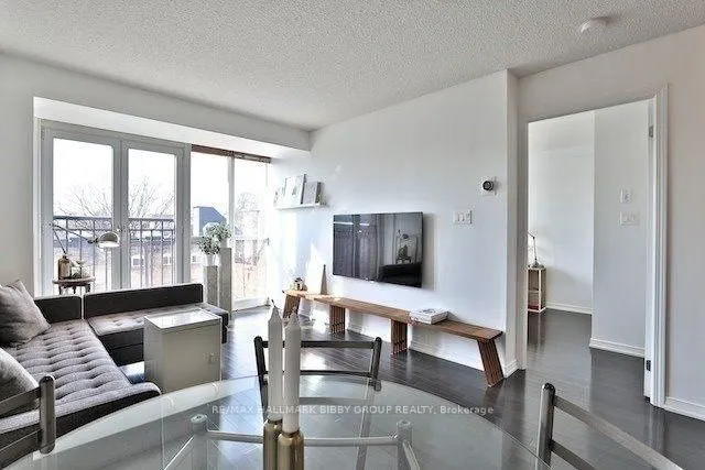 Additional image 6 of 308 Palmerston Ave Unit 305