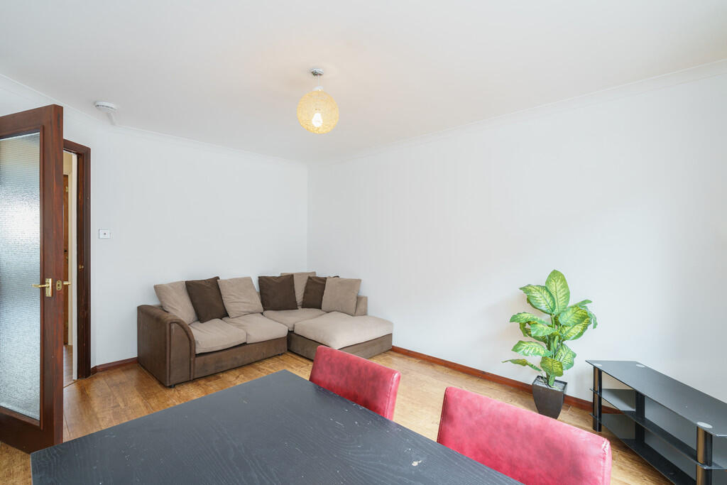 Additional image 6 of Strawberry Bank Parade, Aberdeen