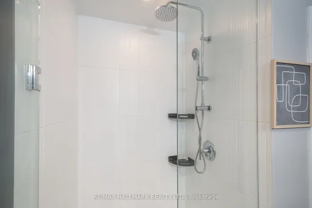 Additional image 19 of 25 Capreol Crt Unit 3008