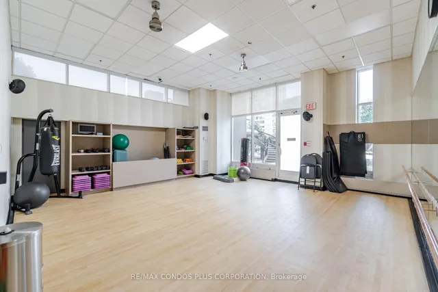 Additional image 19 of 2045 Lake Shore Blvd Unit 805