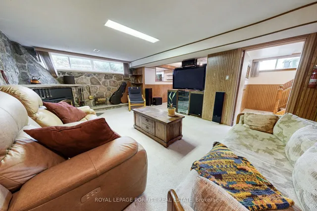 Additional image 26 of 26 Richland Cres