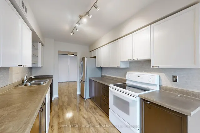 Additional image 12 of 1300 Islington Ave Unit 304