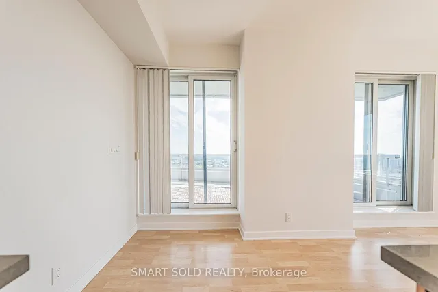 Additional image 7 of 38 Lee Centre Dr Unit Ph506