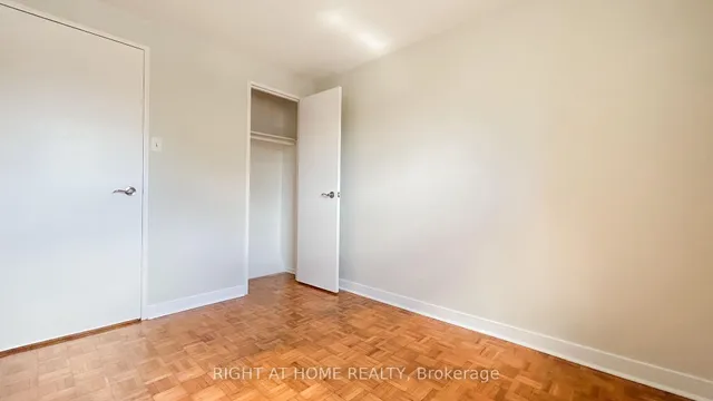 Additional image 33 of 160 Jansen Ave Unit 32