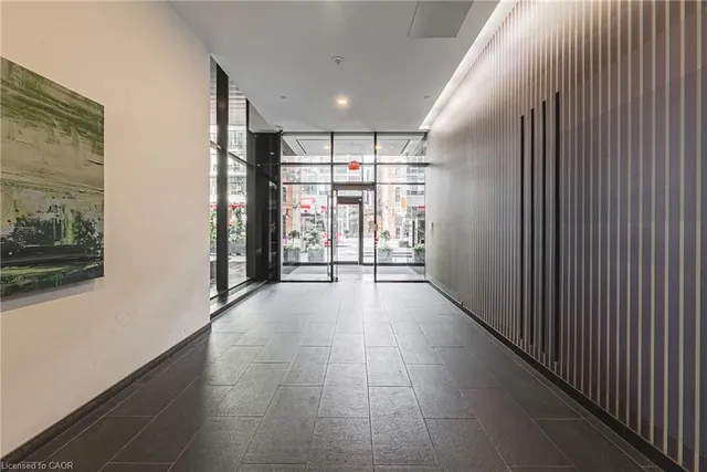 Additional image 28 of 629 King St