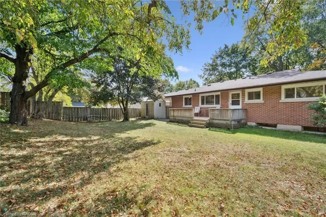 Additional image 31 of 34 Graystone Ave