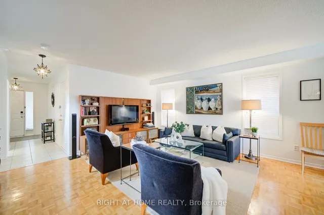 Additional image 7 of 19 Purdy Cres
