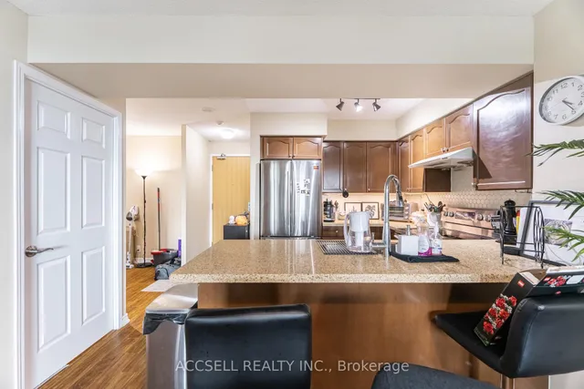 Additional image 9 of 68 Grangeway Ave Unit 1015