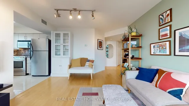 Additional image 10 of 30 Harrison Garden Blvd Unit 1207