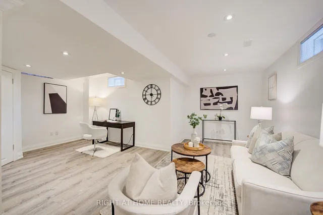 Additional image 29 of 19 Purdy Cres