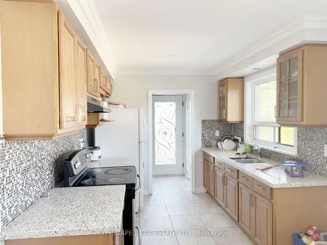 Additional image 8 of 11 Melpham Crt