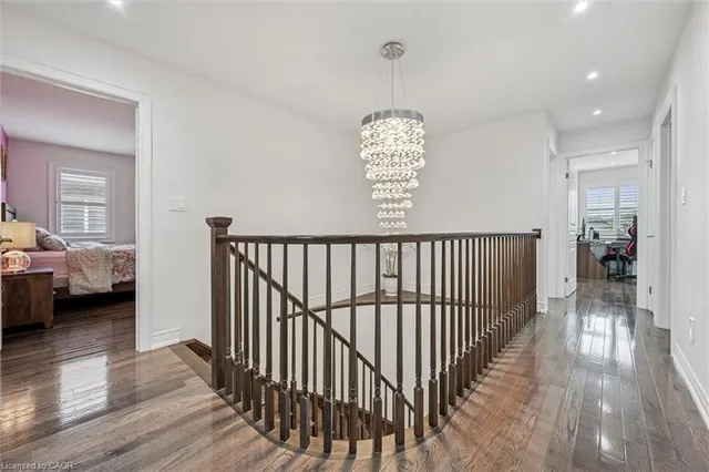 Additional image 16 of 77 Eaglecrest St