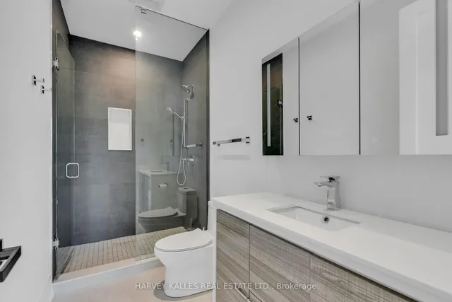 Additional image 27 of 32 Almont Rd