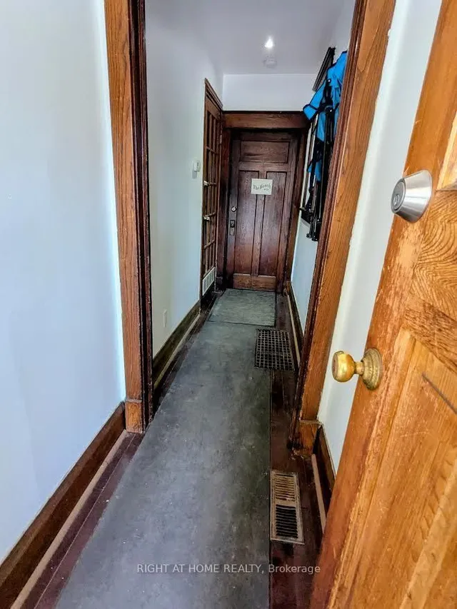 Additional image 7 of 239 Woodbine Ave