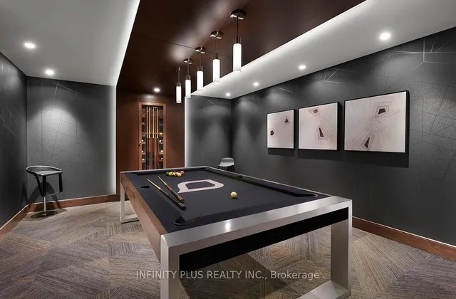 Additional image 16 of 275 Village Green Sq Unit 3419