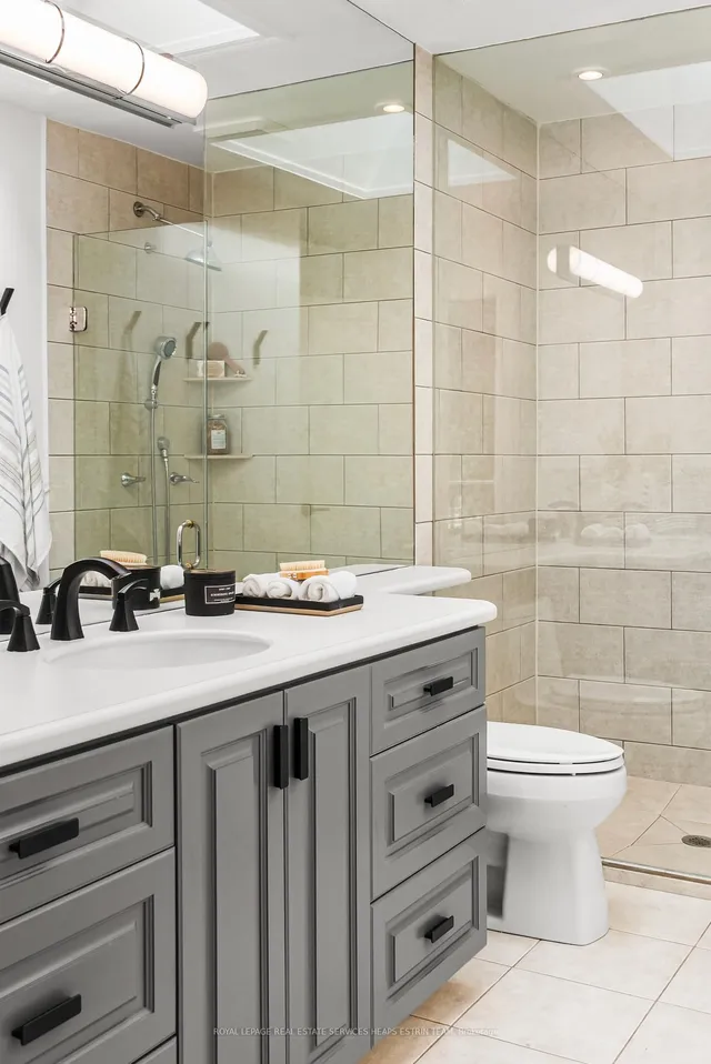 Additional image 34 of 77 Astley Ave