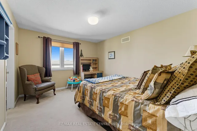 Additional image 37 of 58 Winding Wood Cres