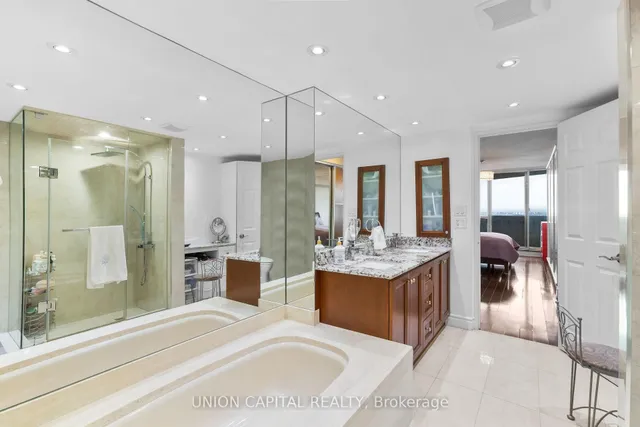 Additional image 28 of 85 Skymark Dr Unit 2405