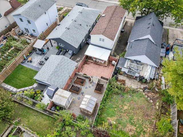 Additional image 39 of 79 Pitt Ave