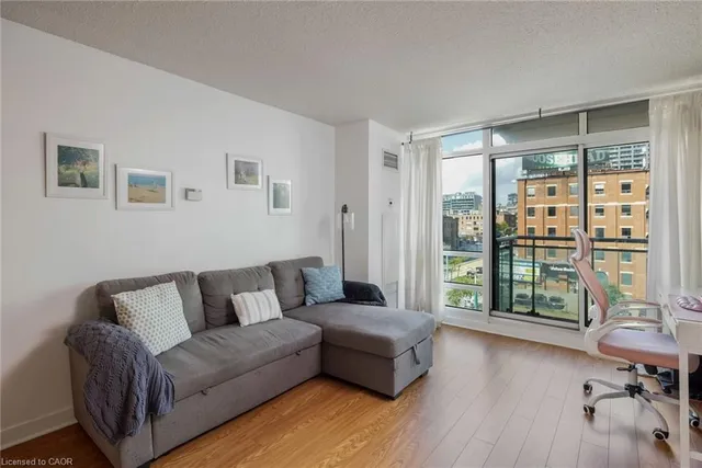 Additional image 11 of 397 Front St Unit 605