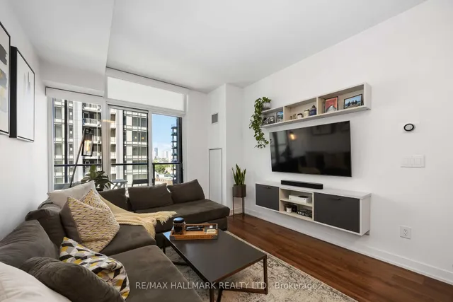 Additional image 17 of 105 George St Unit 902