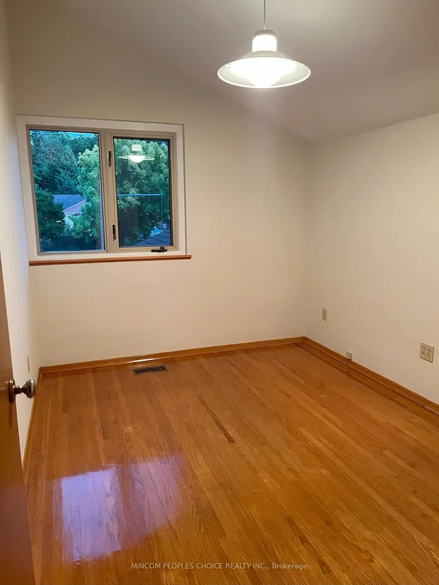 Additional image 14 of 12 Ladysbridge Dr