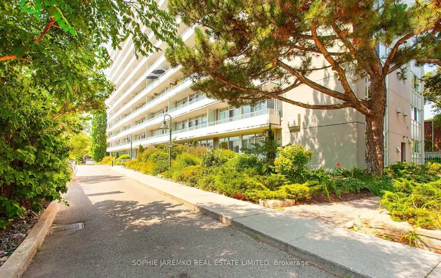 Additional image 3 of 580 Christie St Unit 814