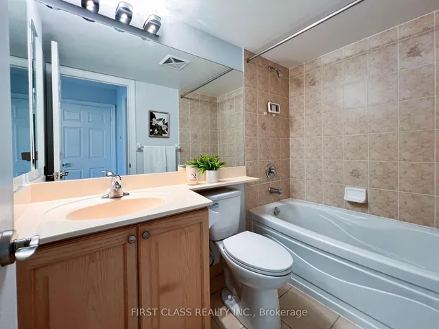 Additional image 14 of 15 Greenview Ave Unit 814