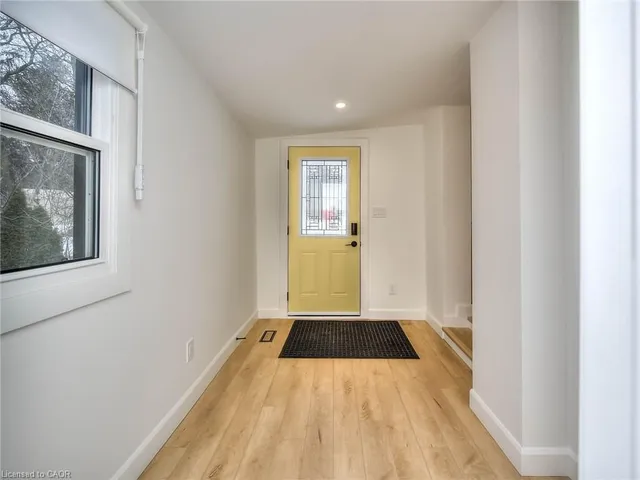 Additional image 24 of 2 Esson St
