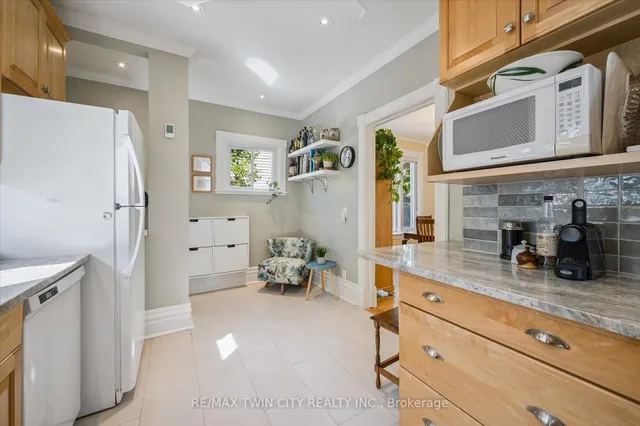 Additional image 15 of 45 Samuel St