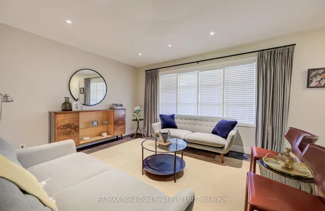 Additional image 6 of 211 Village Rd