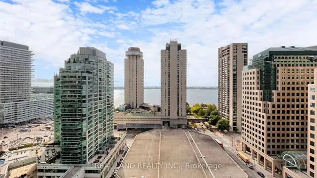 Additional image 37 of 33 Bay St Unit 1908