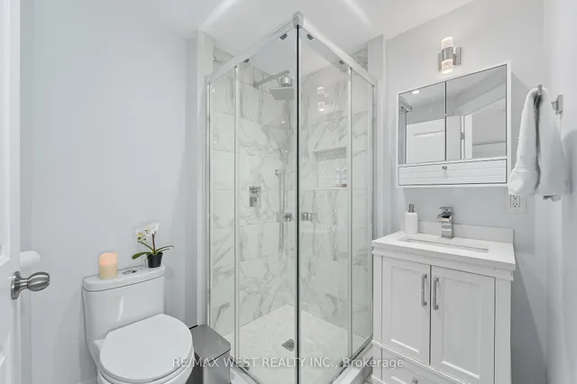 Additional image 19 of 204 Jeffcoat Dr