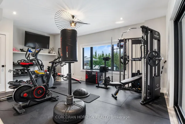 Additional image 36 of 920 Thomas Pedder Crt