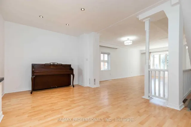 Additional image 9 of 5 Teston Blvd