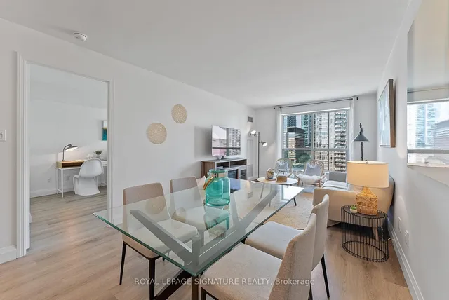 Additional image 45 of 410 Queens Quay Unit 1407