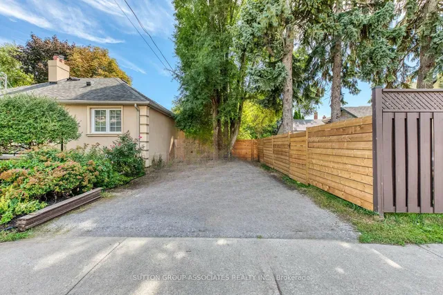 Additional image 22 of 359 Harvie Ave