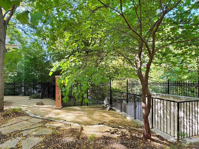 Additional image 38 of 20 Burkebrook Pl Unit Th 14