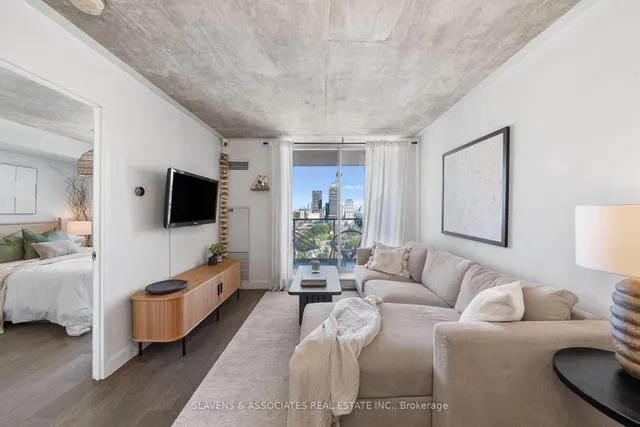 Additional image 10 of 1369 Bloor St Unit 1402