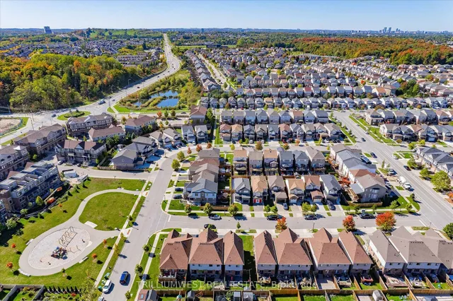 Additional image 36 of 25 Sandybay Ave