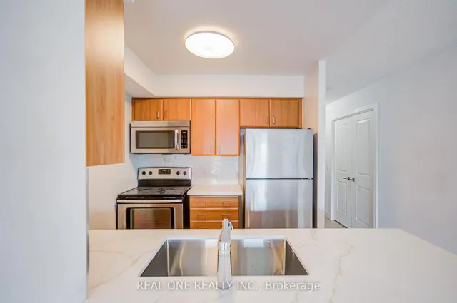 Additional image 18 of 31 Bales Ave Unit 1516