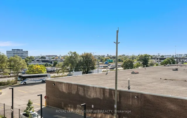 Additional image 34 of 36 Zorra St Unit 408