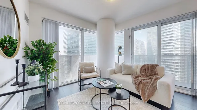 Additional image 2 of 100 Harbour St Unit 4102