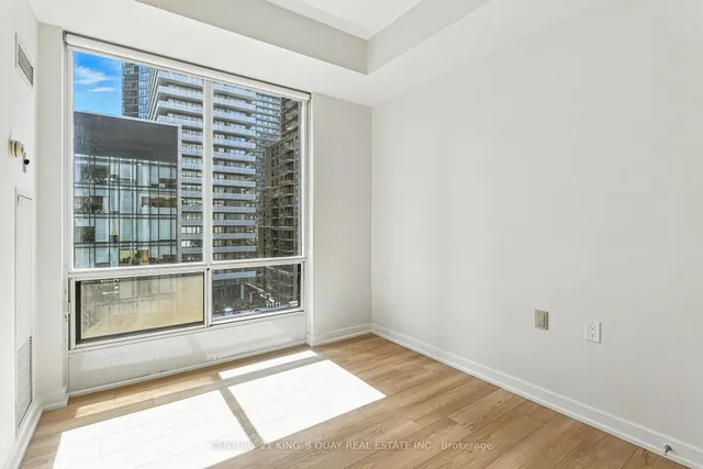 Additional image 29 of 85 Bloor St Unit 810