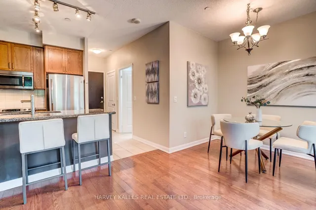 Additional image 16 of 215 Sherway Gardens Rd Unit 109