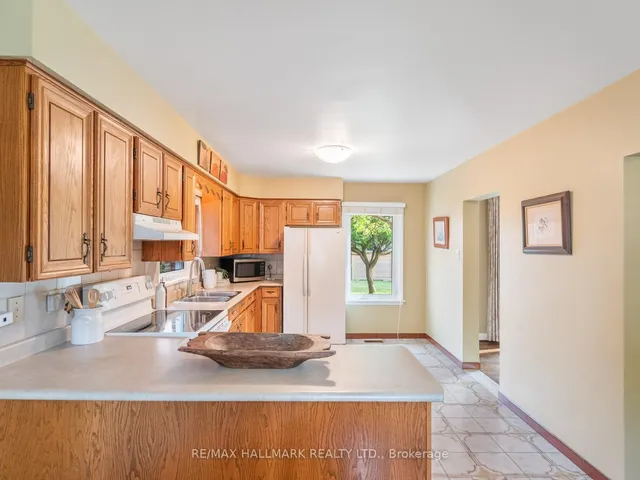 Additional image 13 of 139 Floyd Ave