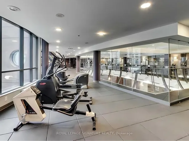 Additional image 31 of 231 Fort York Blvd Unit 610