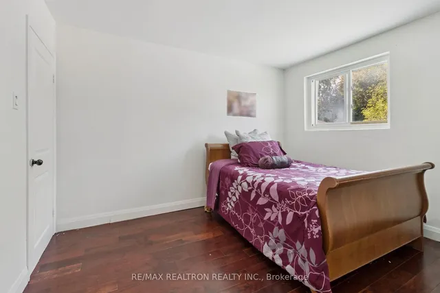 Additional image 32 of 76 Ruthmar Cres